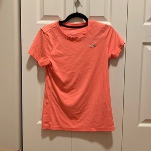 Salmon-coloured Workout T-shirt
